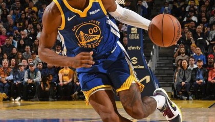 2年4500万&amp;amp;球队选项&amp;amp;放弃否决权！库明加没接受因他真不想回勇士